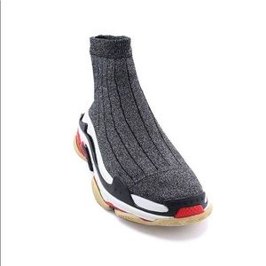 Trendy Sock Top Sneaker